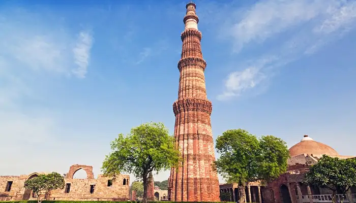 Discover Qutub Minar